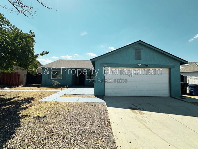 Building Photo - 17944 Kendall Cir
