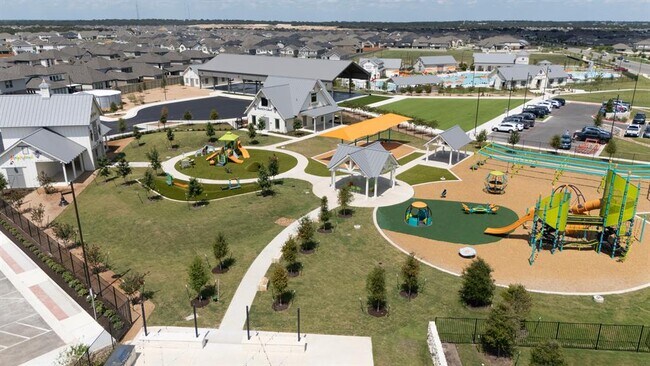 Building Photo - 408 Ravello St