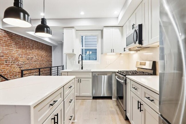 Building Photo - 1541 9th Street Northwest - 2