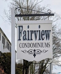 Building Photo - 95 Fairview Dr