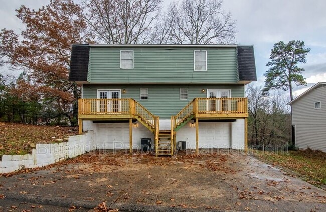 Building Photo - 1722 6th Pl Cir NW