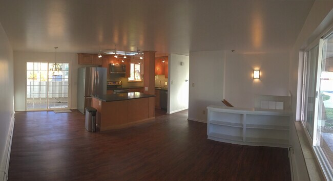 Building Photo - 10341