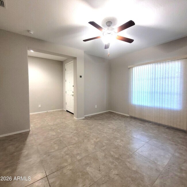 Building Photo - 25925 W Tonto Ln