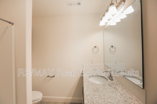Building Photo - 501 NW 59th Ave