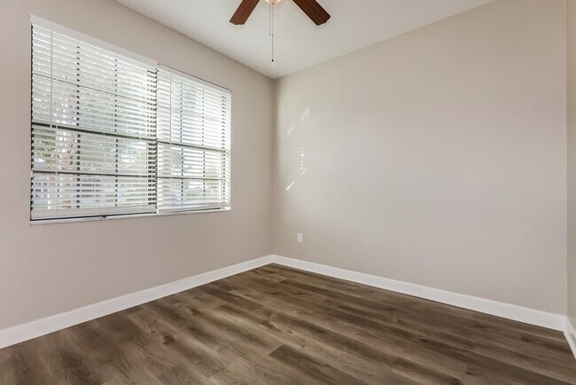 Building Photo - 10053 Celtic Ash Dr