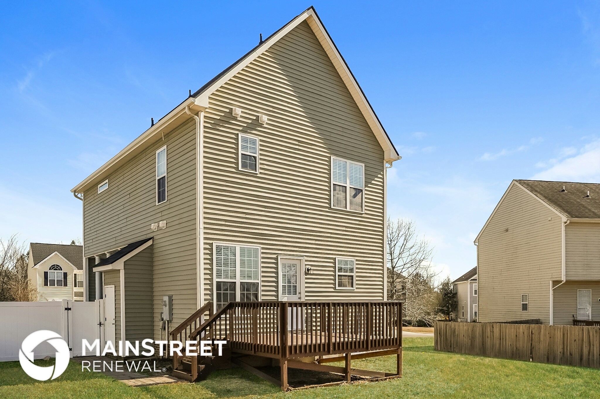 Building Photo - 109 Haywood Ln