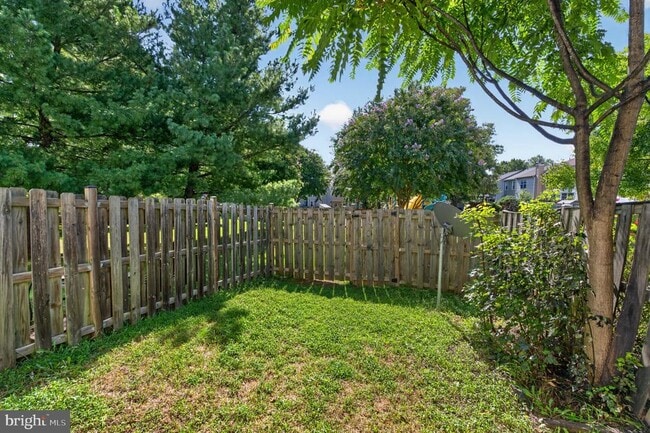 Building Photo - 6619 High Valley Ln