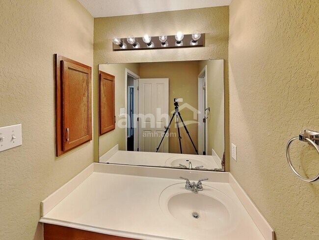 Building Photo - 3622 Melody Flds