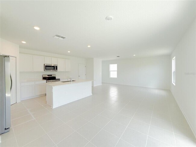 Building Photo - 377 Kayden Cv