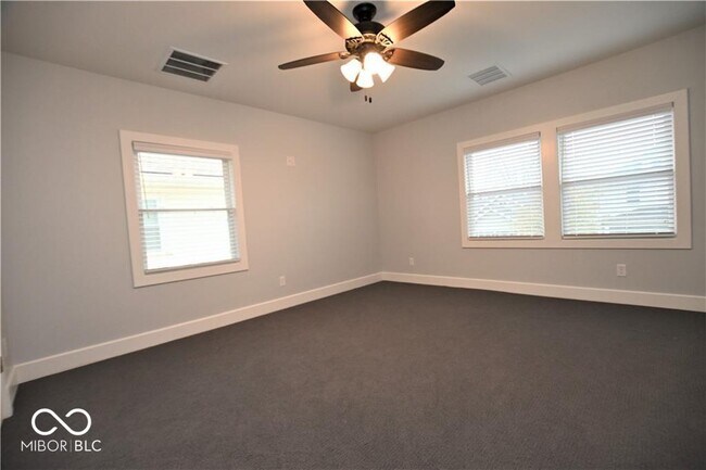 Building Photo - 2959 N Delaware St