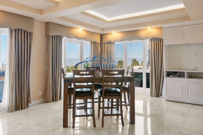 Building Photo - 1504 Vía Margarita