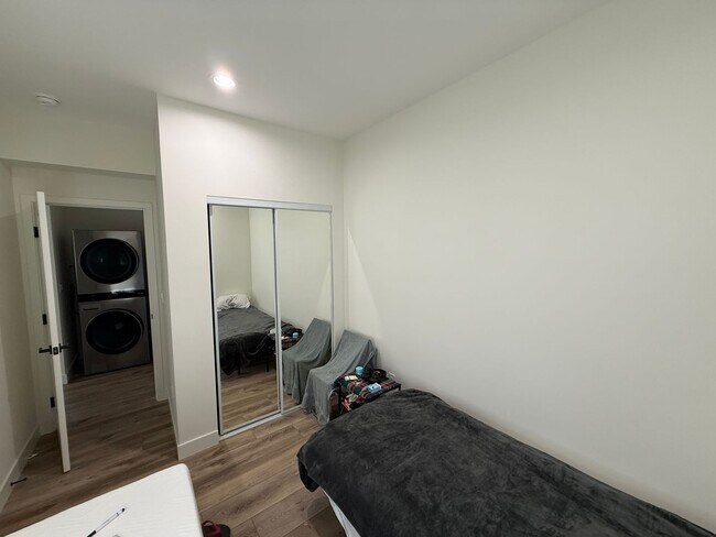 Building Photo - Newly Built in 2025!  4BD/2BA