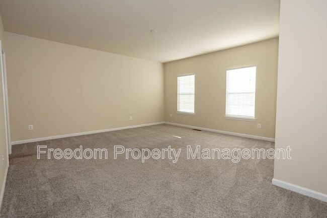 Building Photo - 7408 Brunson Cir