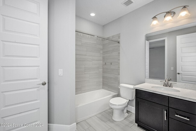 Building Photo - 2713 Rodina Dr