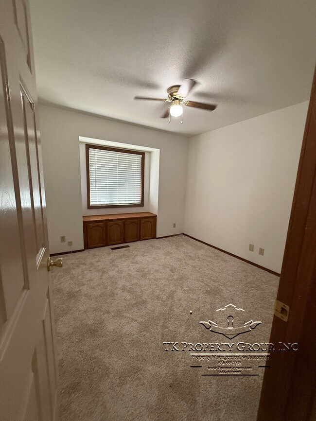 Building Photo - 11611 Sandpiper Way