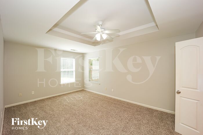 Building Photo - 207 Fairgrove Ln