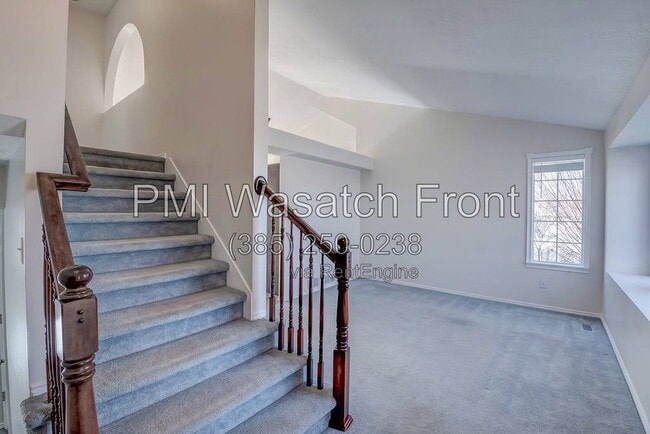 Building Photo - 794 E Savannah Ct