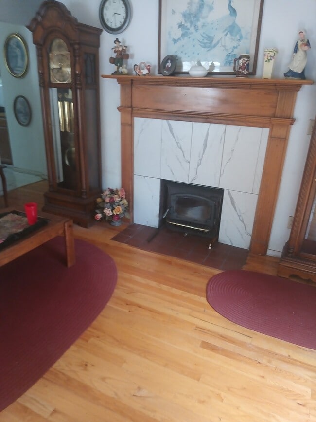 Building Photo - 14905 Cascadian Way