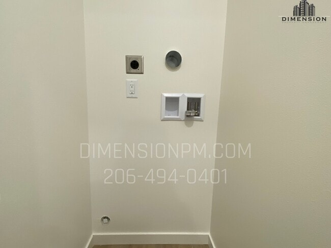 Building Photo - 5811 27th St NE