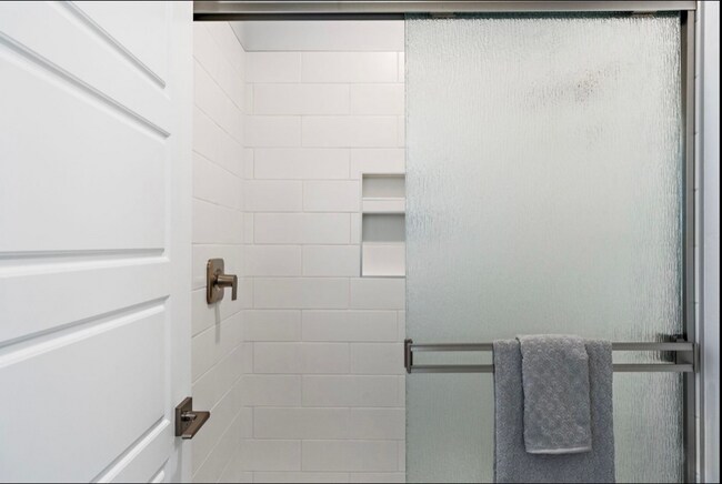 Building Photo - 8965 W Irving St