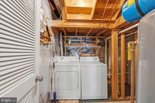 Building Photo - 20335 Briarcliff Terrace