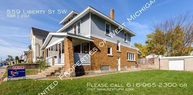 Building Photo - 559 Liberty St SW