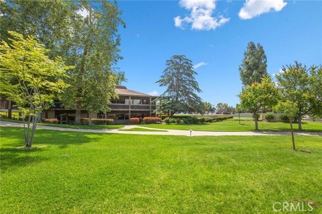 Building Photo - 15919 Alta Vista Dr