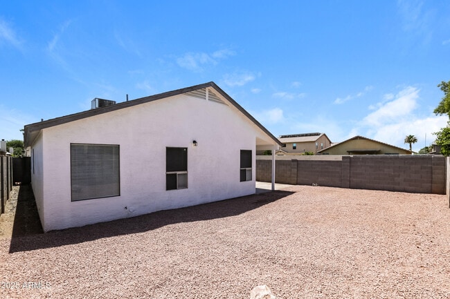 Building Photo - 8876 W Michelle Dr