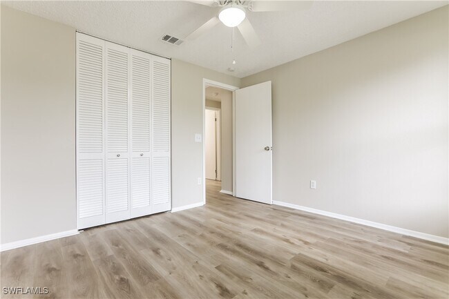 Building Photo - 20569 Tappan Zee Dr