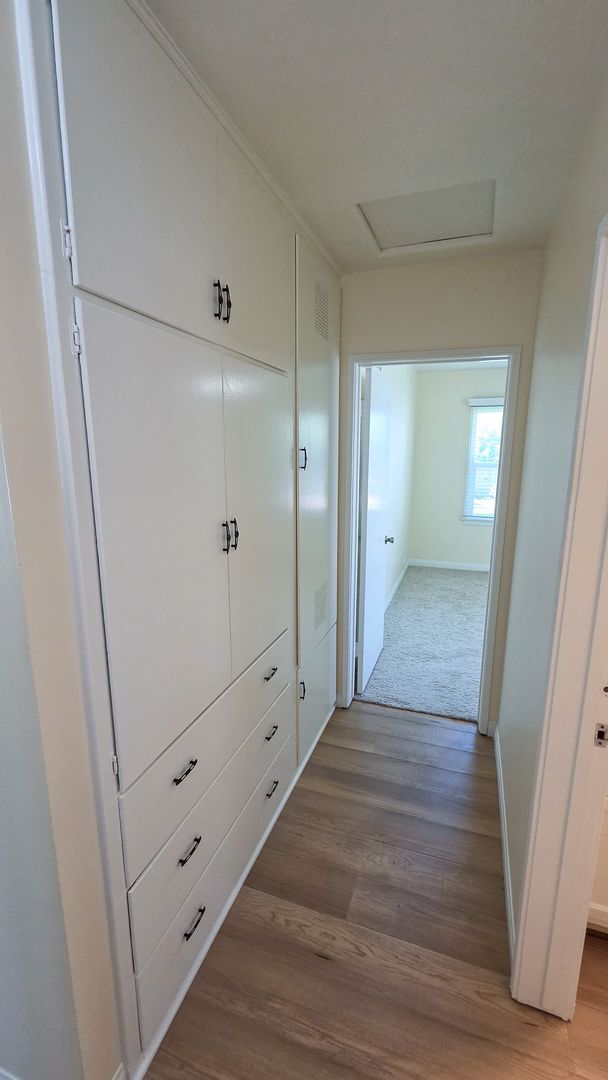 Building Photo - 2 Bed 1 Bath House By Michigan Park Available Now!