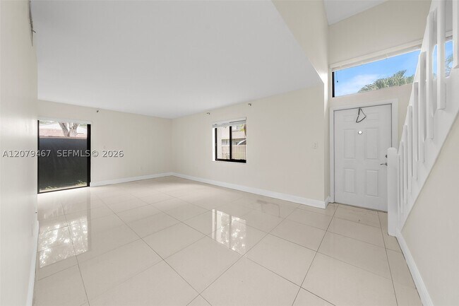 Building Photo - 10629 SW 113th St