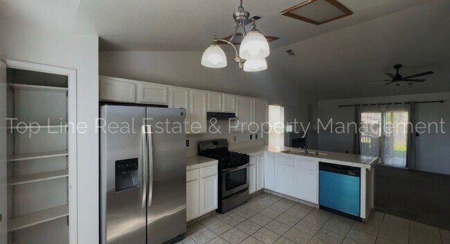 Building Photo - Beautiful 3 Bedroom | 2 Bathroom Home for Rent!