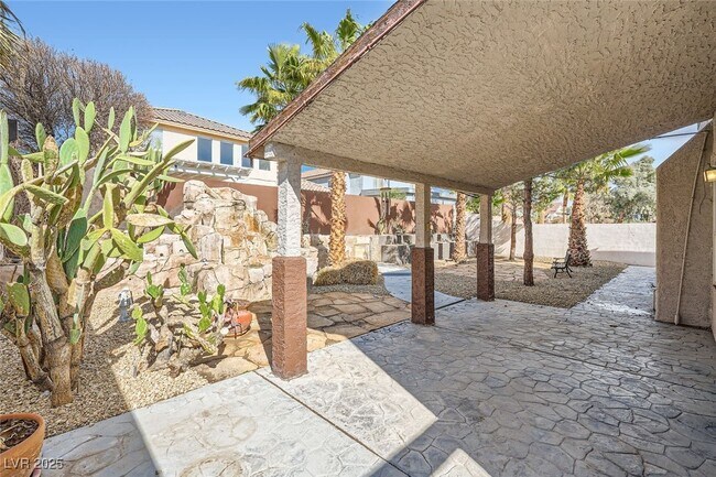 Building Photo - 9272 W Viking Rd