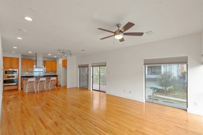 Building Photo - 4501 Eigel St