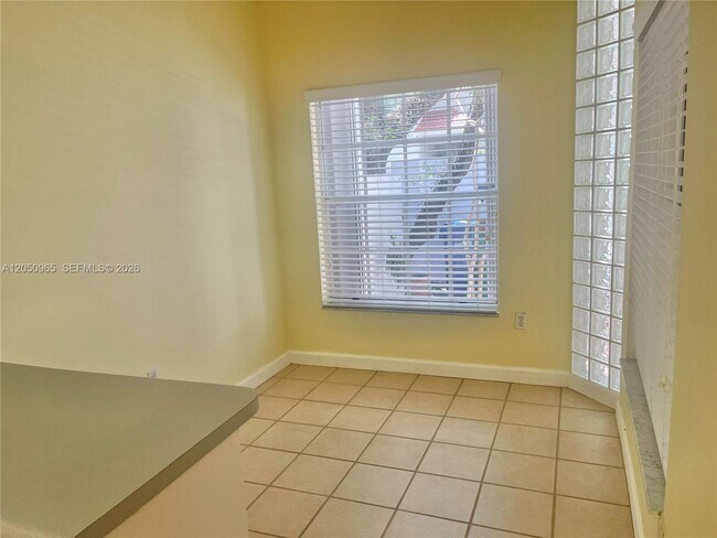 Building Photo - 6853 SW 89th Terrace