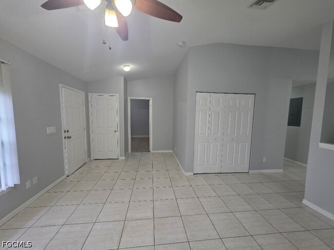Building Photo - 4836 Golfview Blvd
