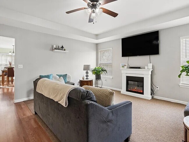 Building Photo - 509 Harold Prewett Dr