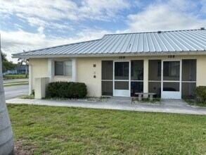 Building Photo - 2 Bedroom 2 bath Apartment- Convenient SW Cape Coral location!