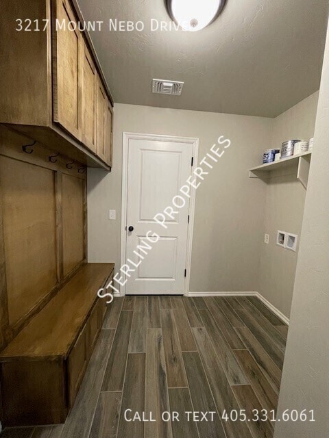 Building Photo - 3217 Mt Nebo Dr