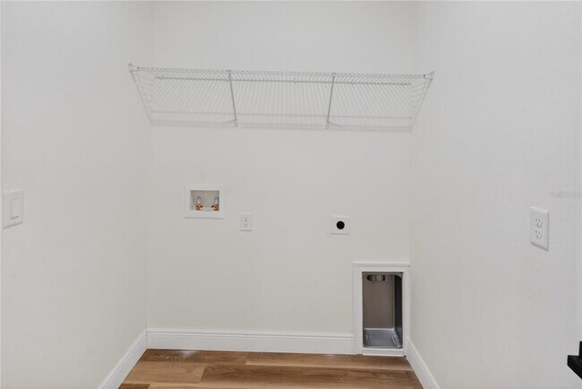 Building Photo - 3288 W Fairbank Dr