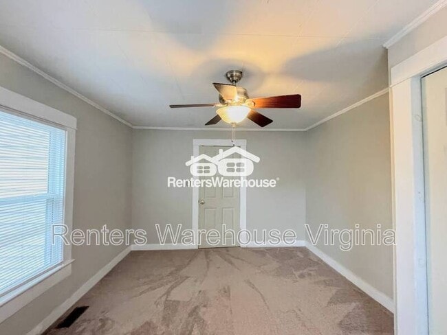 Building Photo - 9022 Chesapeake Blvd
