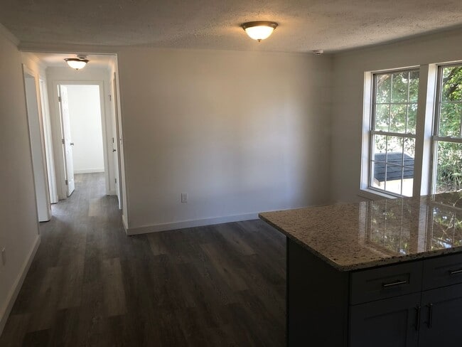 Building Photo - Newly remodeled home is located in Lancast...