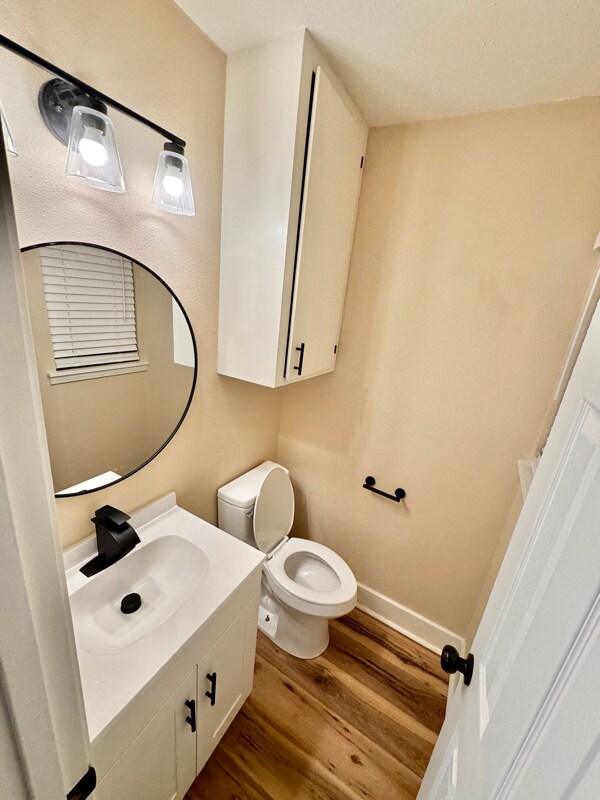 Building Photo - 11012 Sunny Dr