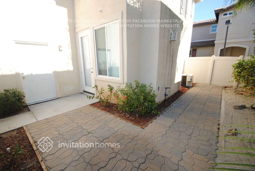 Building Photo - 37236 Ascella Ln