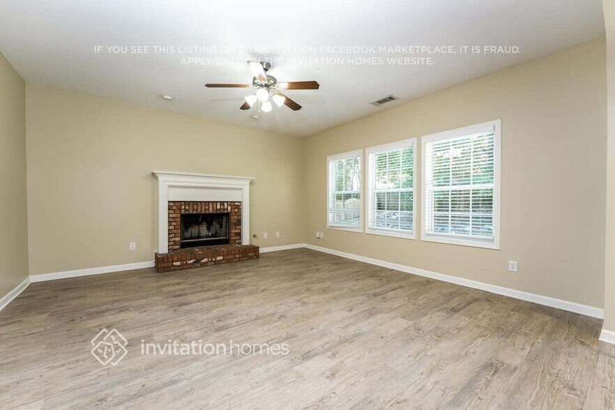 Building Photo - 971 Wisteria View Ct SE