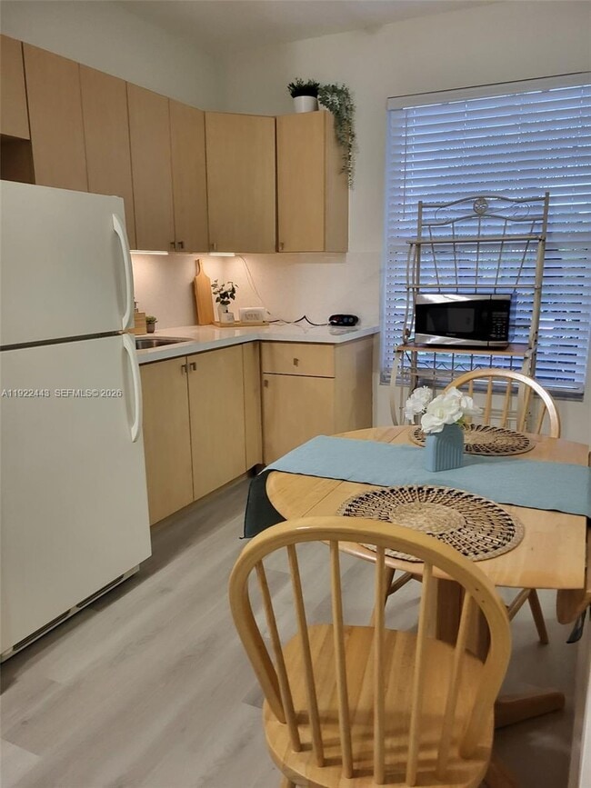 Building Photo - 15520 SW 57th Terrace