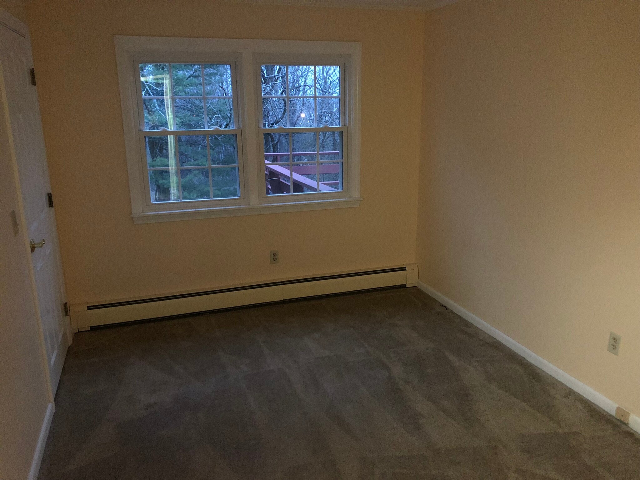 Building Photo - 663 Essex St