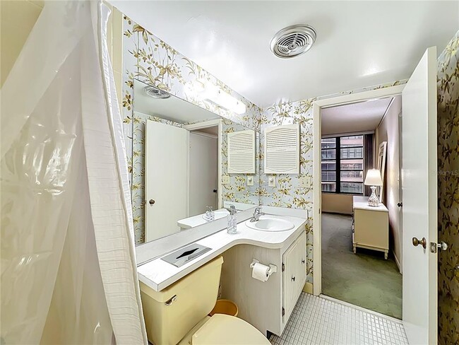 Building Photo - 17580 Gulf Blvd