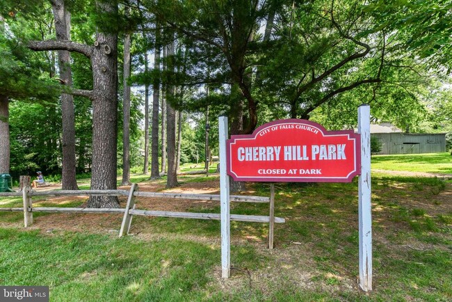 Building Photo - 261 Gundry Dr