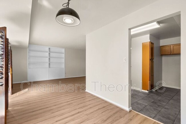 Building Photo - 4241 Columbia Pike